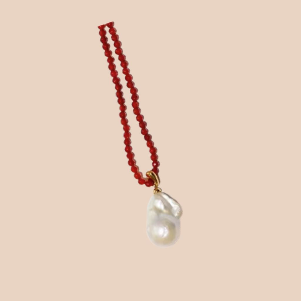 Kaia Pearl Necklace