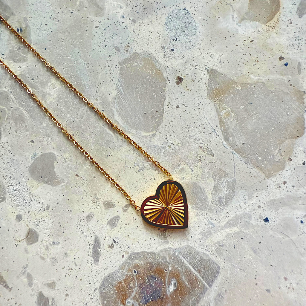 Amour Fluted Heart Necklace