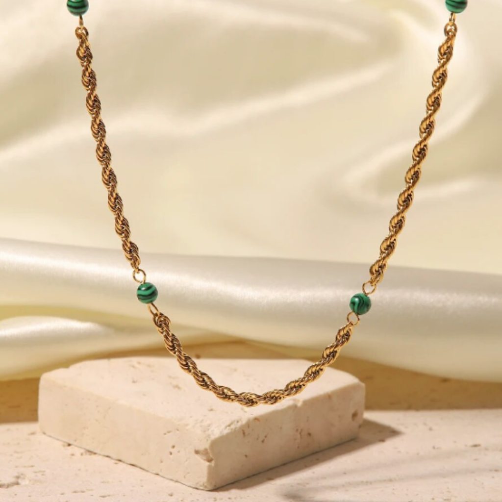 Emerald Rope Neckalce