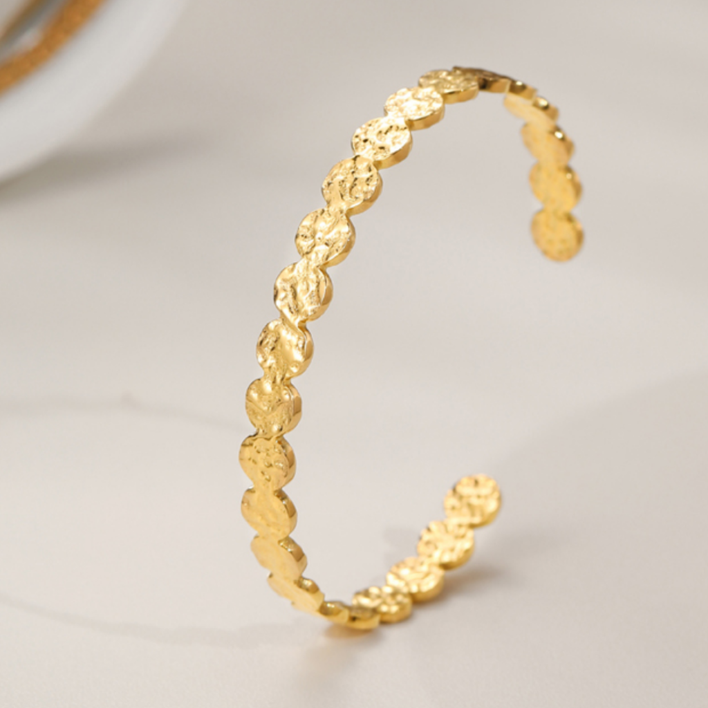 Crush O Link Bangle Gold
