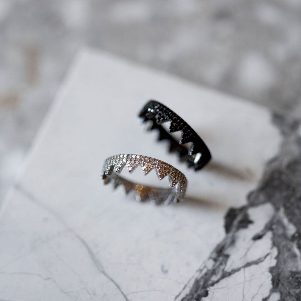 Crown Ring - Black - Chuchka