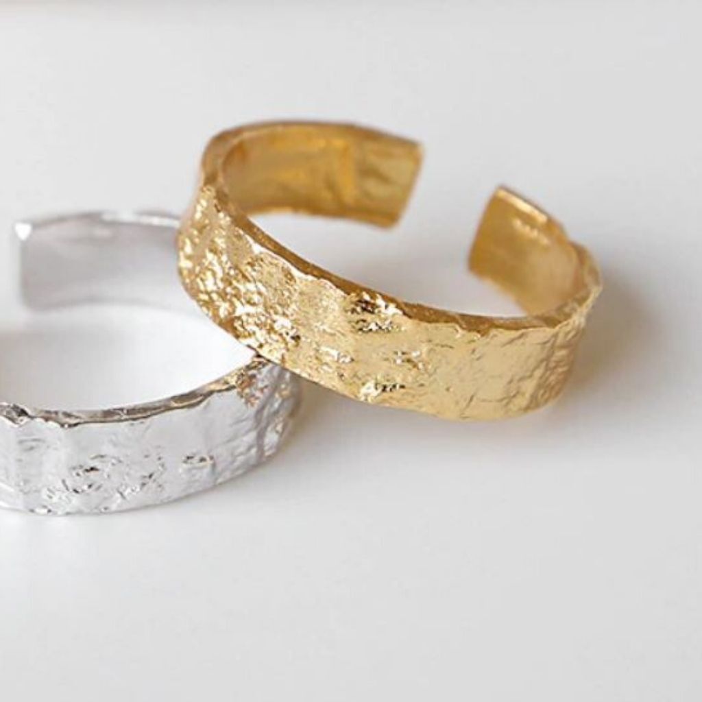 Crush Ring - Medium (Gold) - Chuchka