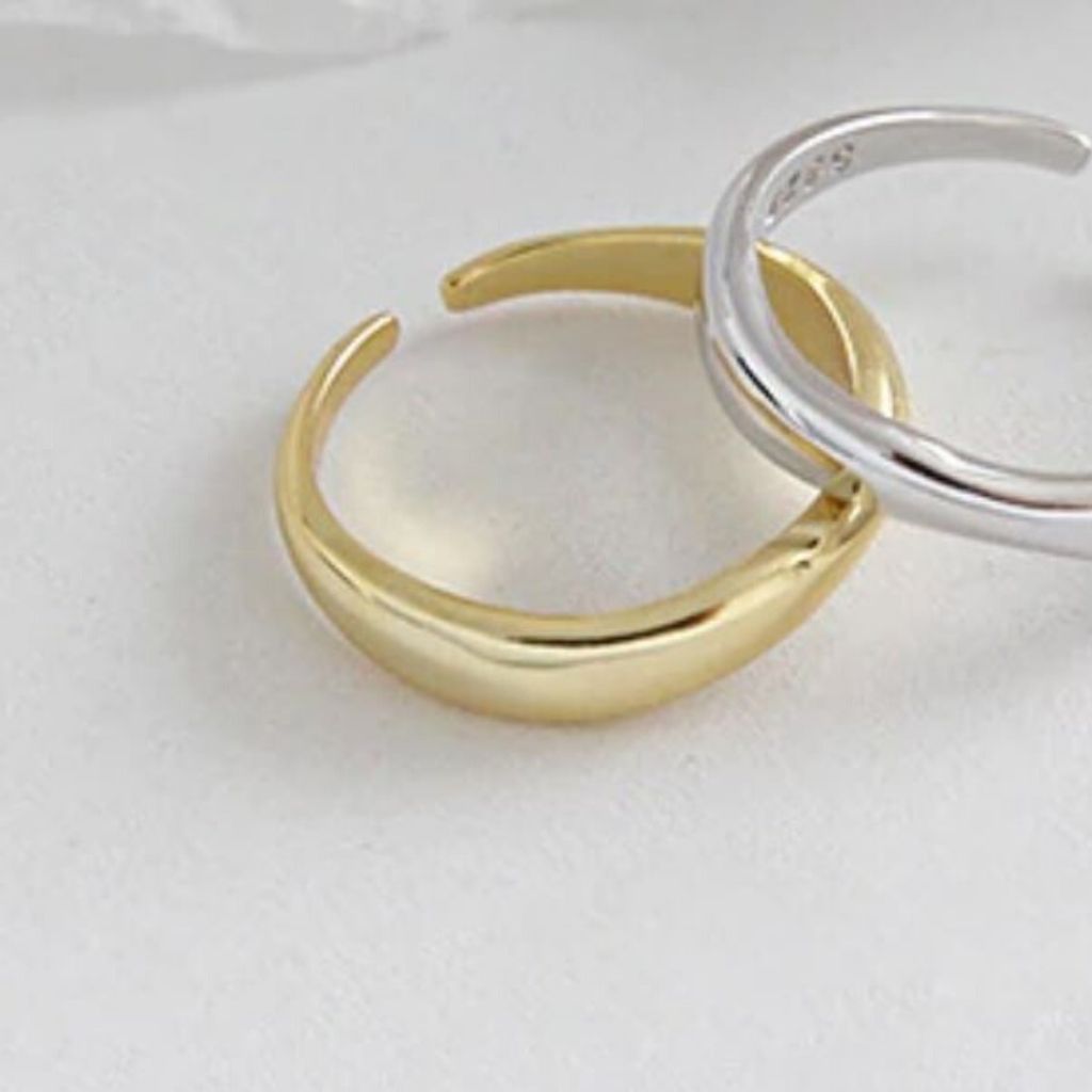 Smooth Ring Medium (Gold) - Chuchka