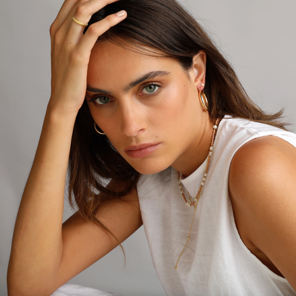 Chuchka Pearl Nude Necklace