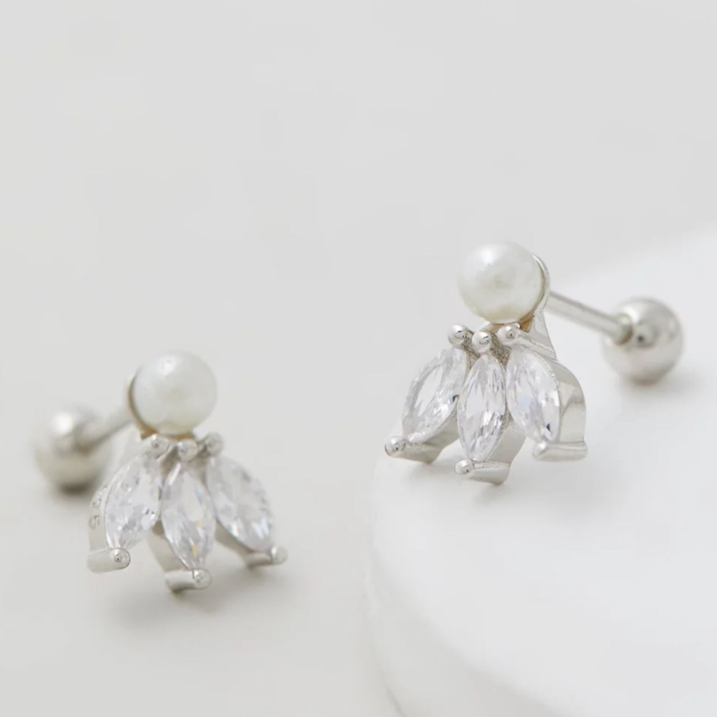 Chuchka Pearl CZ Stud