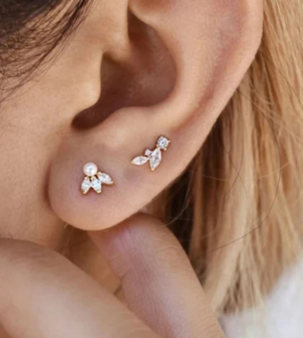 CHuchka Pearl CZ Stud